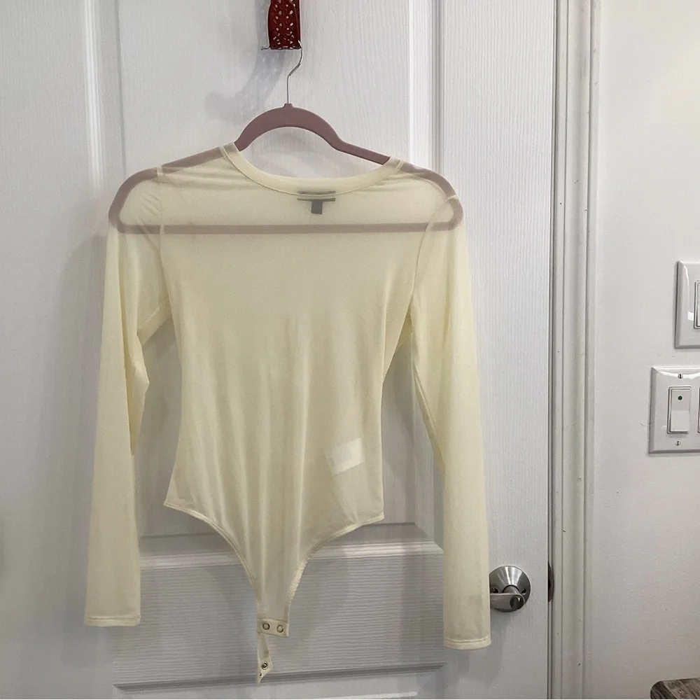 Express Ivory Mesh Top bodysuit - Picture 2 of 9